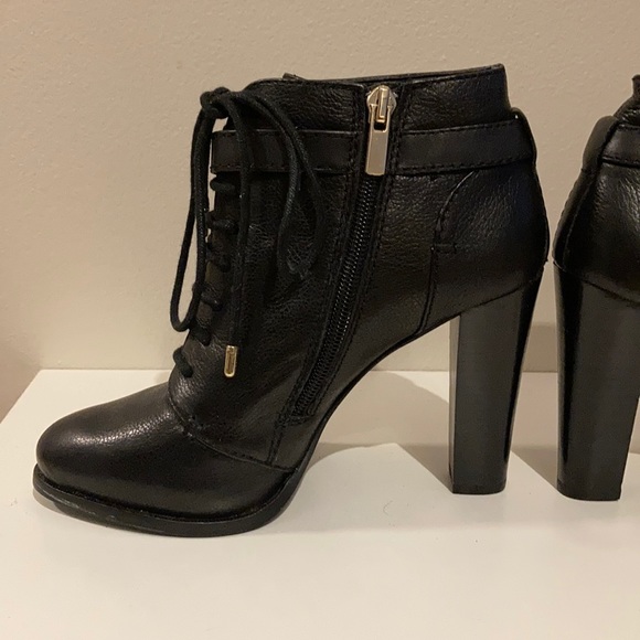 Banana Republic leather Boots - Picture 2 of 8